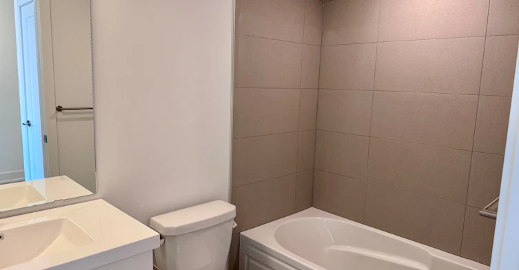 28 Alpine Symphony Path, Oshawa, ON, L1L 0W2 - 16