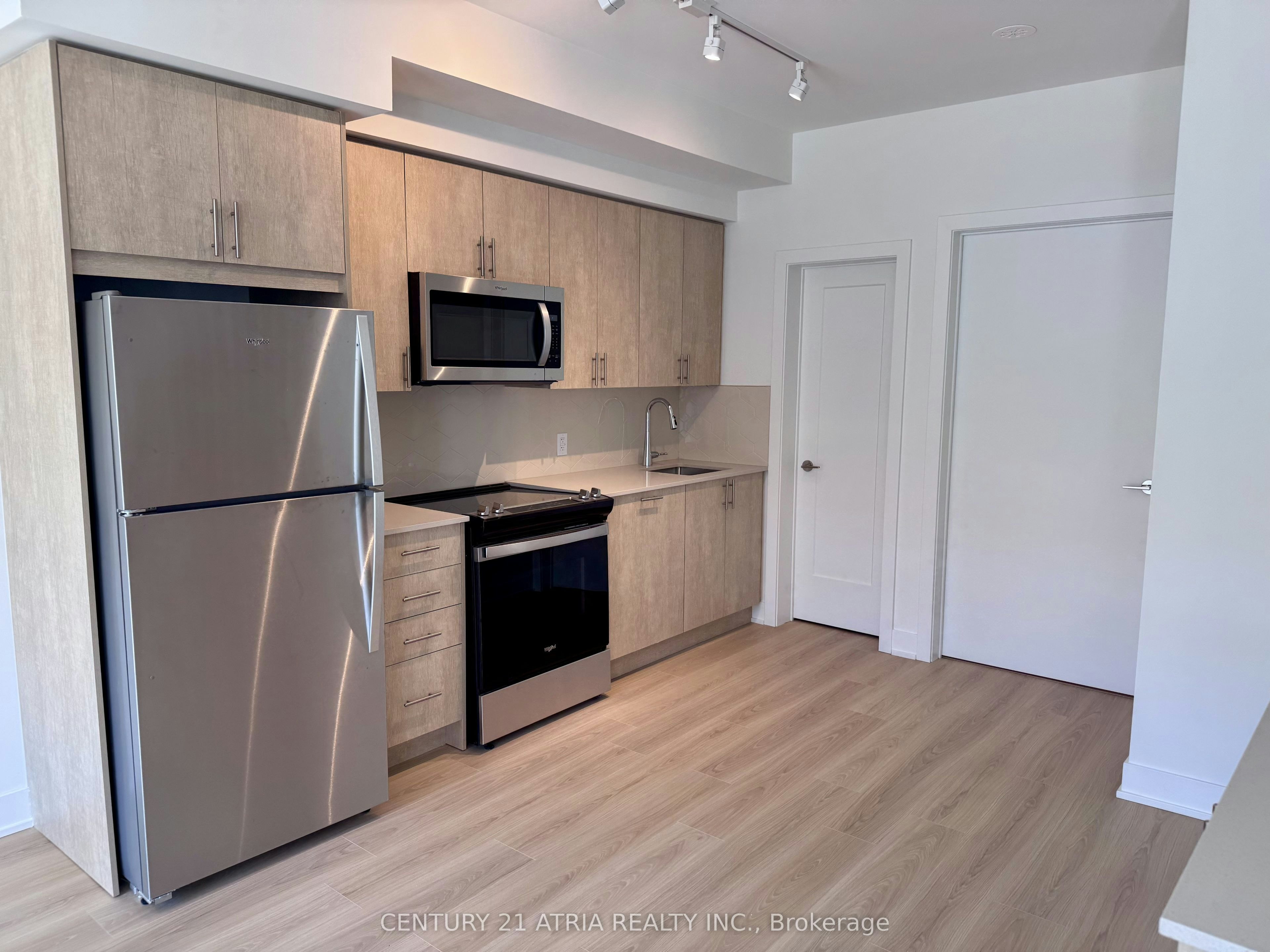 28 Alpine Symphony Path, Oshawa, ON, L1L 0W2 - 5