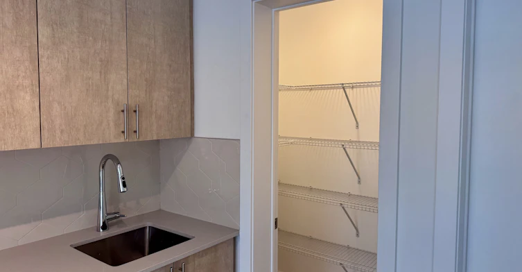 28 Alpine Symphony Path, Oshawa, ON, L1L 0W2 - 7