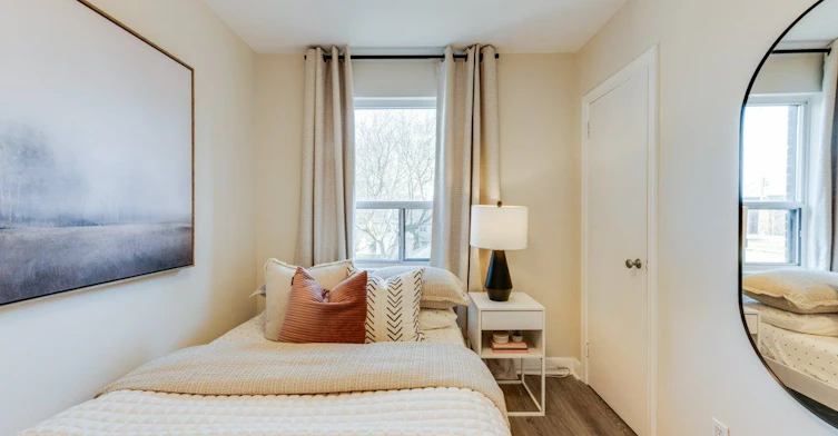 Upper-225 Woodville Avenue, Toronto, ON, M4J 2R4 - 30