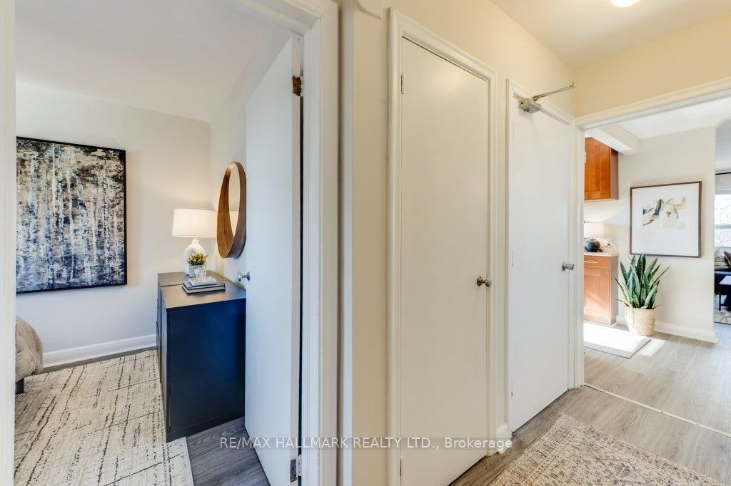 Upper-225 Woodville Avenue, Toronto, ON, M4J 2R4 - 23