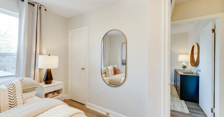 Upper-225 Woodville Avenue, Toronto, ON, M4J 2R4 - 32