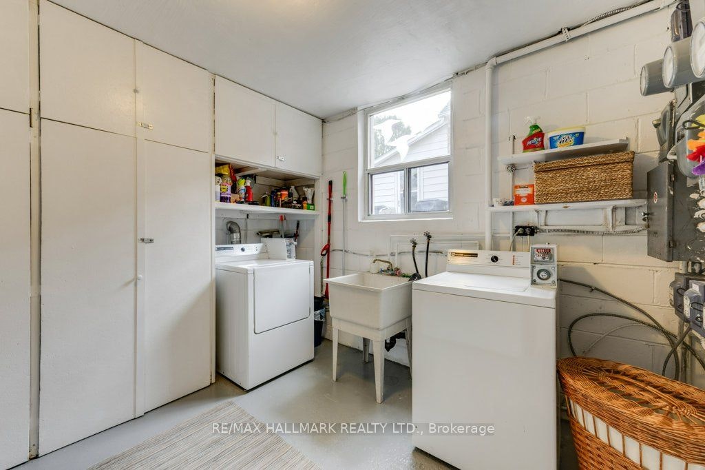 Main-225 Woodville Avenue, Toronto, ON, M4J 2R4 - 37