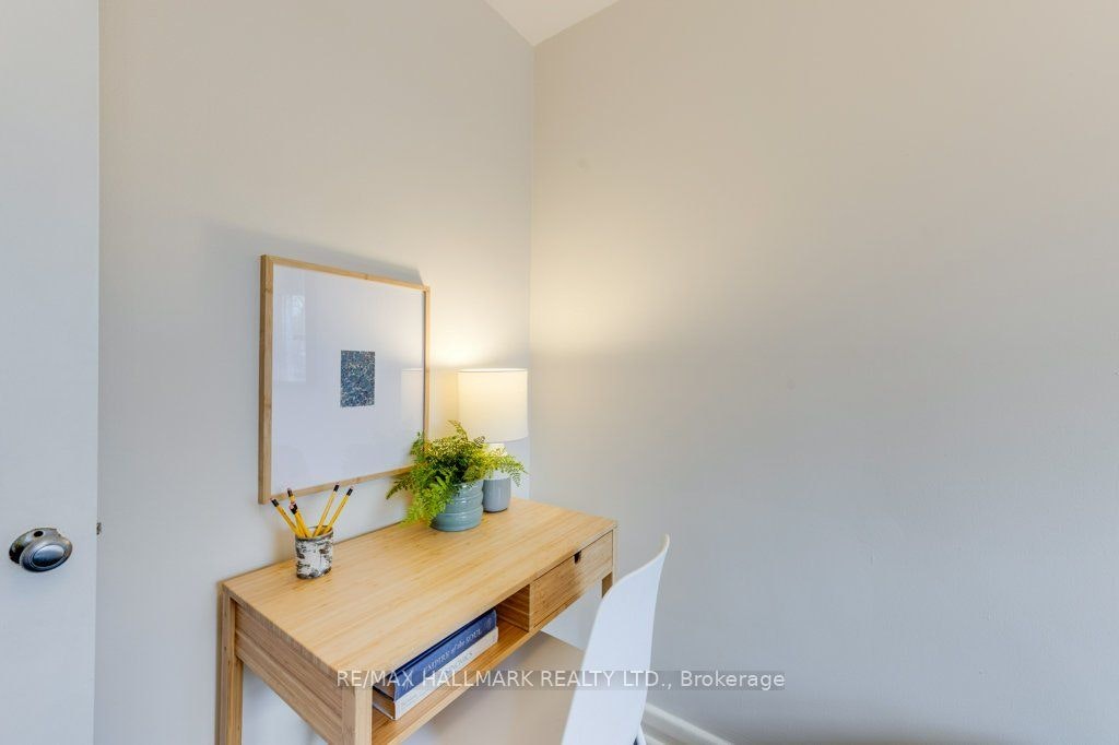 Main-225 Woodville Avenue, Toronto, ON, M4J 2R4 - 32