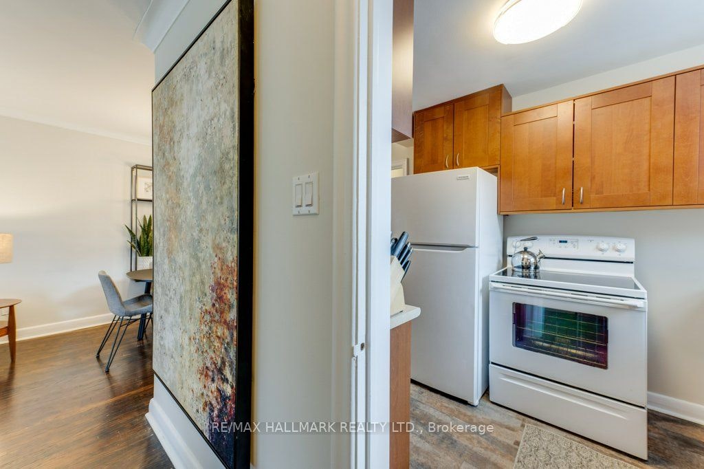 Main-225 Woodville Avenue, Toronto, ON, M4J 2R4 - 16