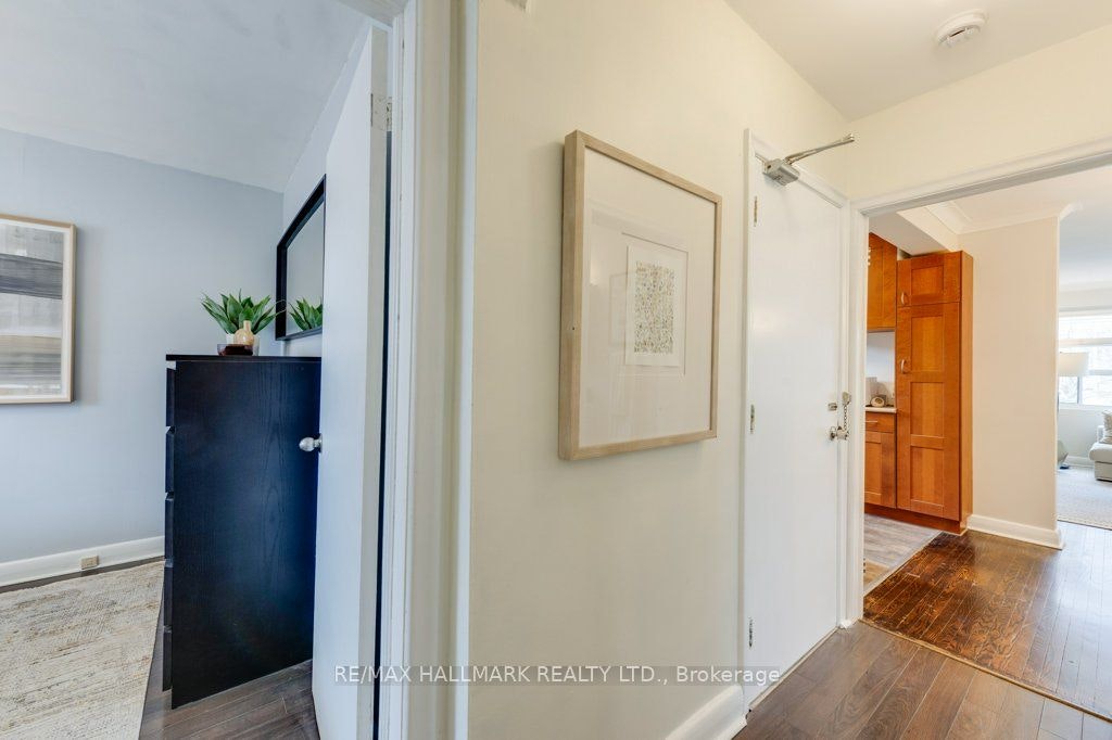 Main-225 Woodville Avenue, Toronto, ON, M4J 2R4 - 23