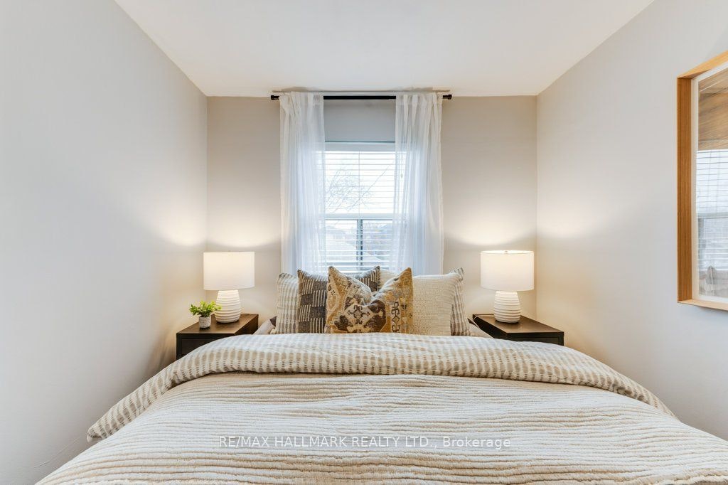 Main-225 Woodville Avenue, Toronto, ON, M4J 2R4 - 26
