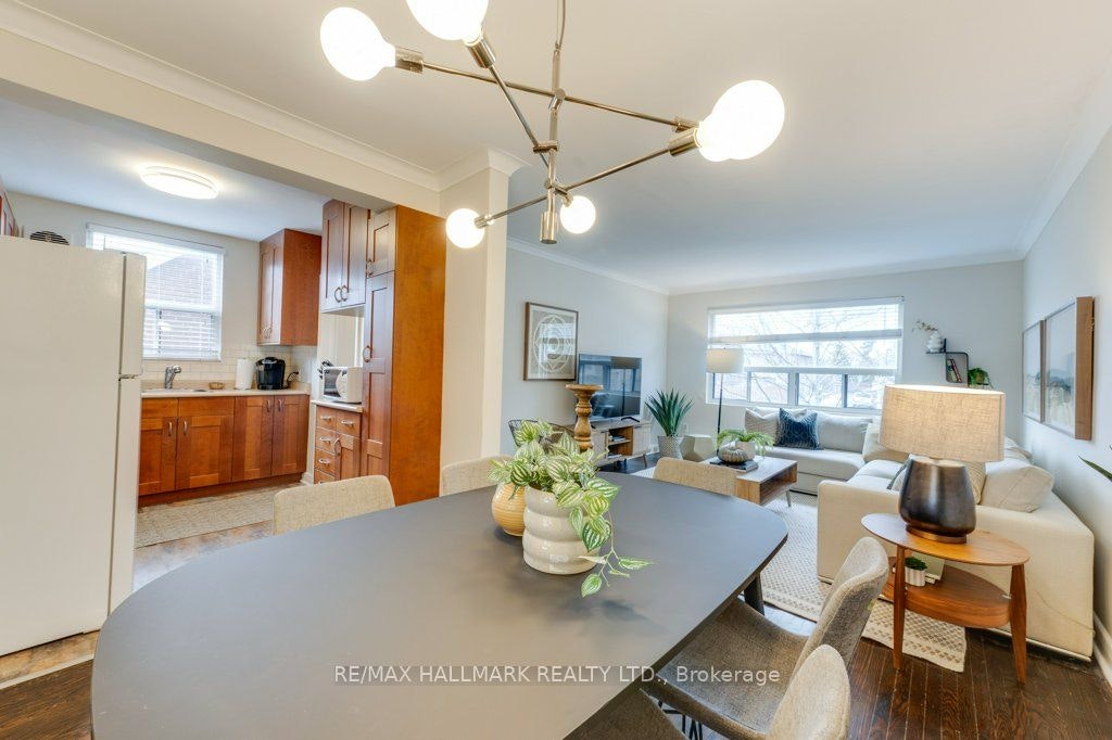 Main-225 Woodville Avenue, Toronto, ON, M4J 2R4 - 12