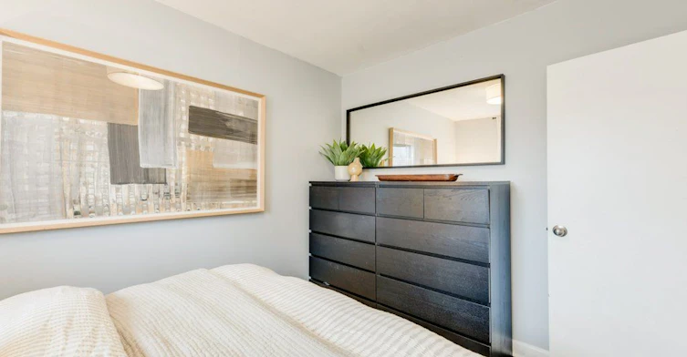 Main-225 Woodville Avenue, Toronto, ON, M4J 2R4 - 25