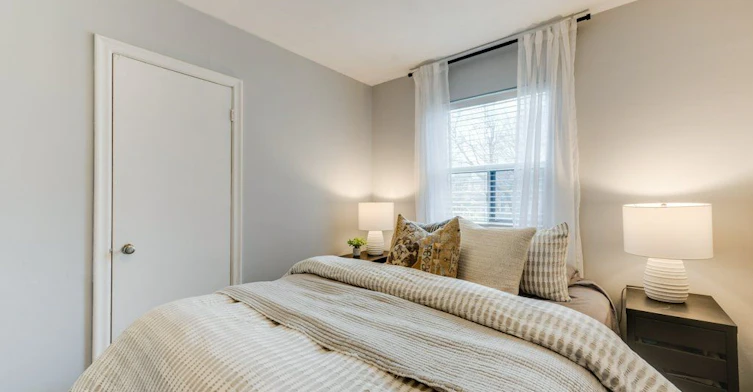 Main-225 Woodville Avenue, Toronto, ON, M4J 2R4 - 27