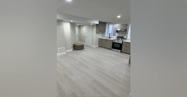 BSMT-66 Bremner Street, Whitby, ON, L1R 0P9 - 12