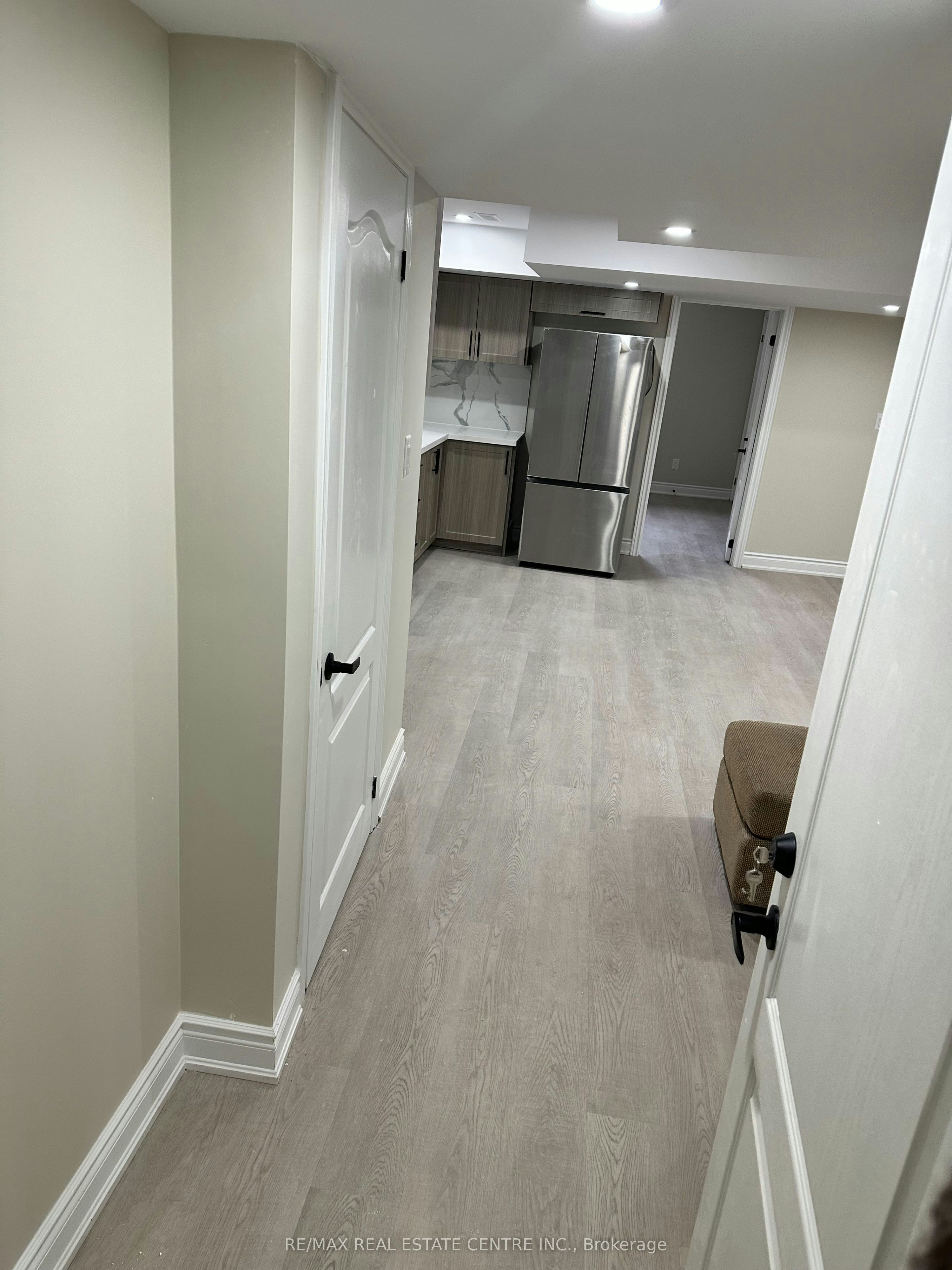BSMT-66 Bremner Street, Whitby, ON, L1R 0P9 - 4