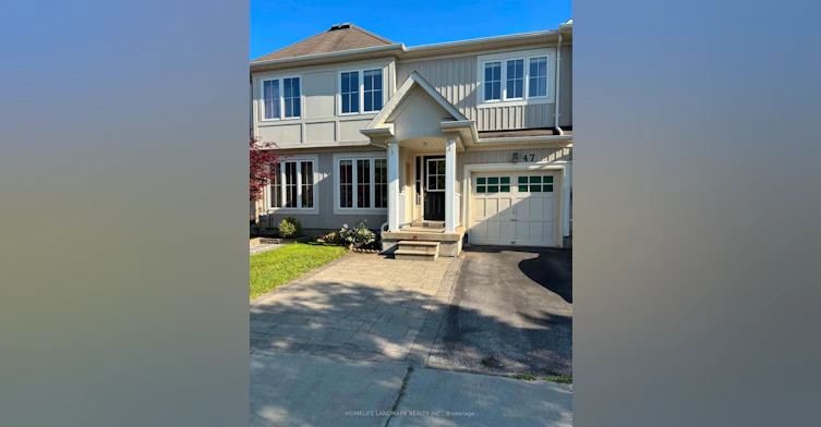 47 Seven Oaks Street, Whitby, ON, L1R 0C2