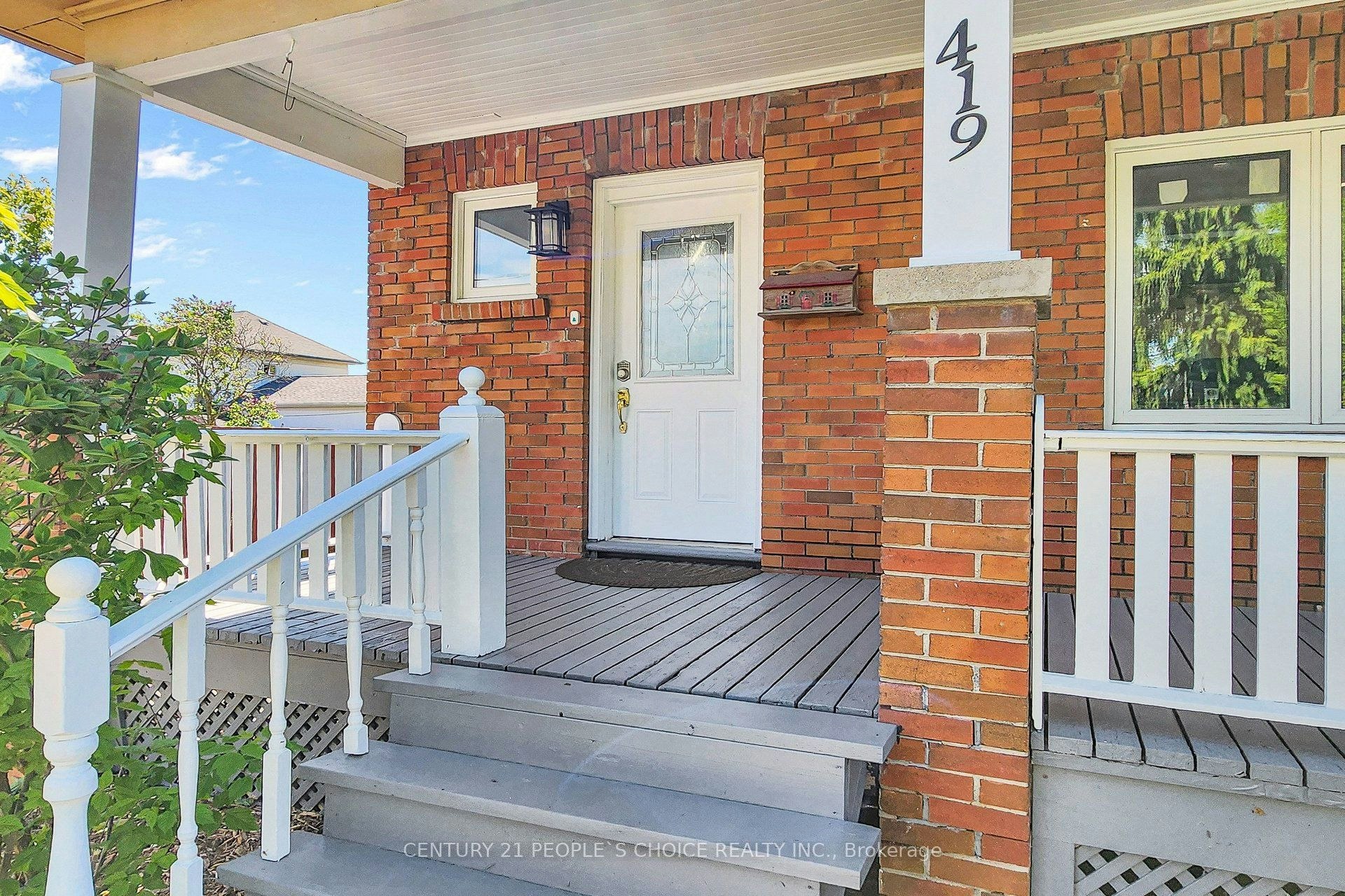419 Adelaide Avenue W, Oshawa, ON, L1J 2R9 - 3