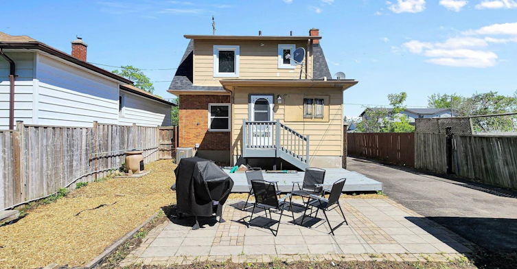 419 Adelaide Avenue W, Oshawa, ON, L1J 2R9 - 39