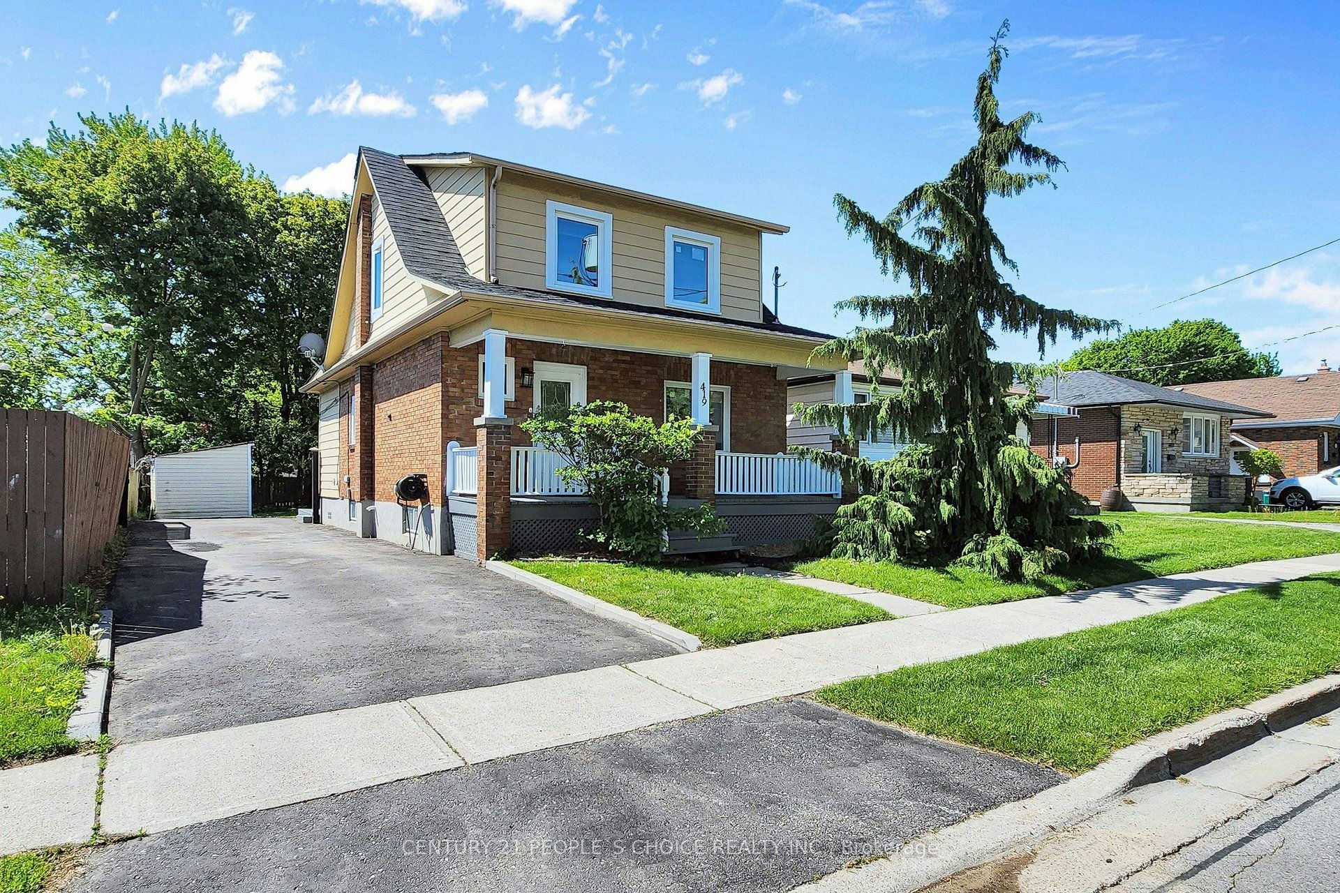 419 Adelaide Avenue W, Oshawa, ON, L1J 2R9 - 2