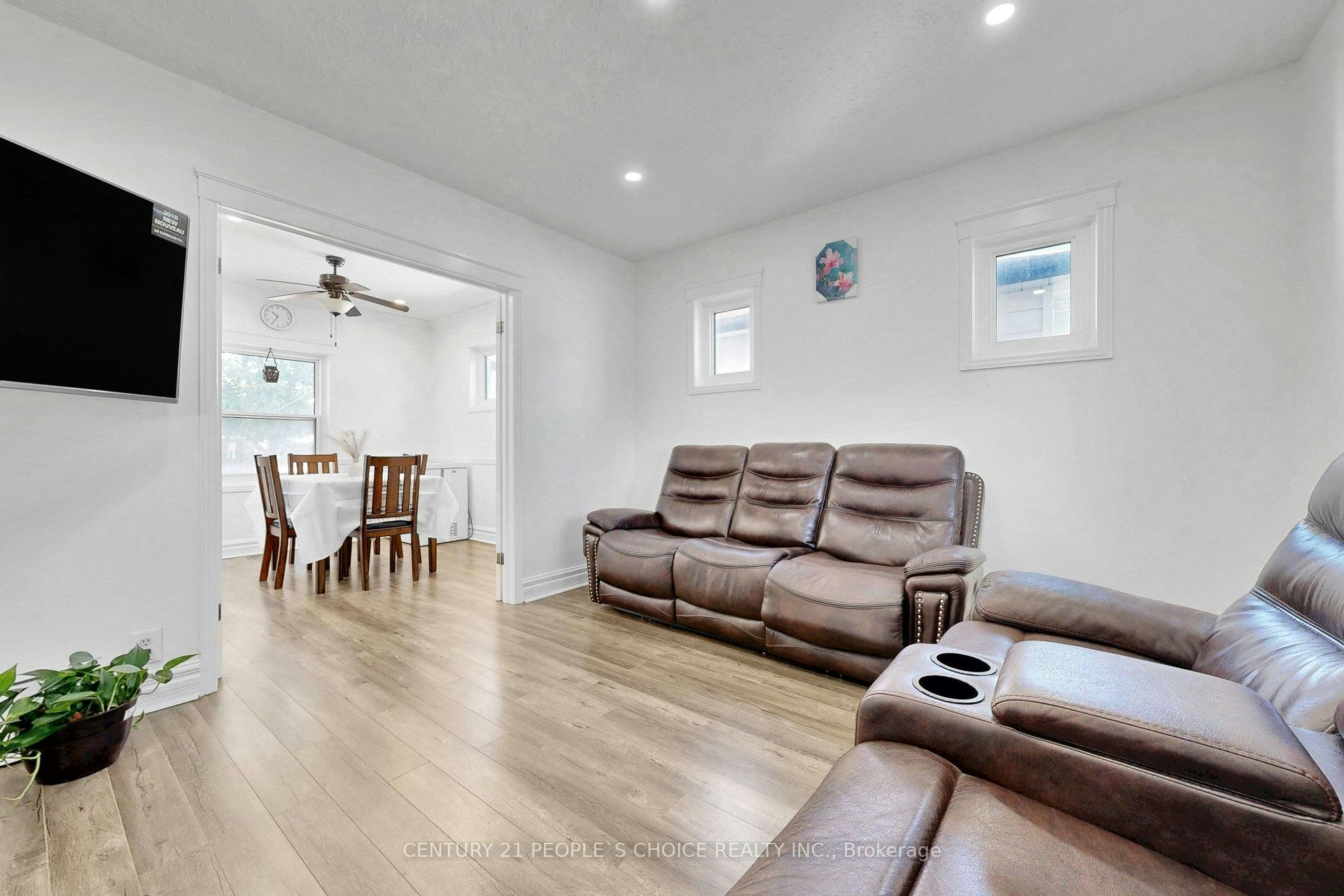 419 Adelaide Avenue W, Oshawa, ON, L1J 2R9 - 7