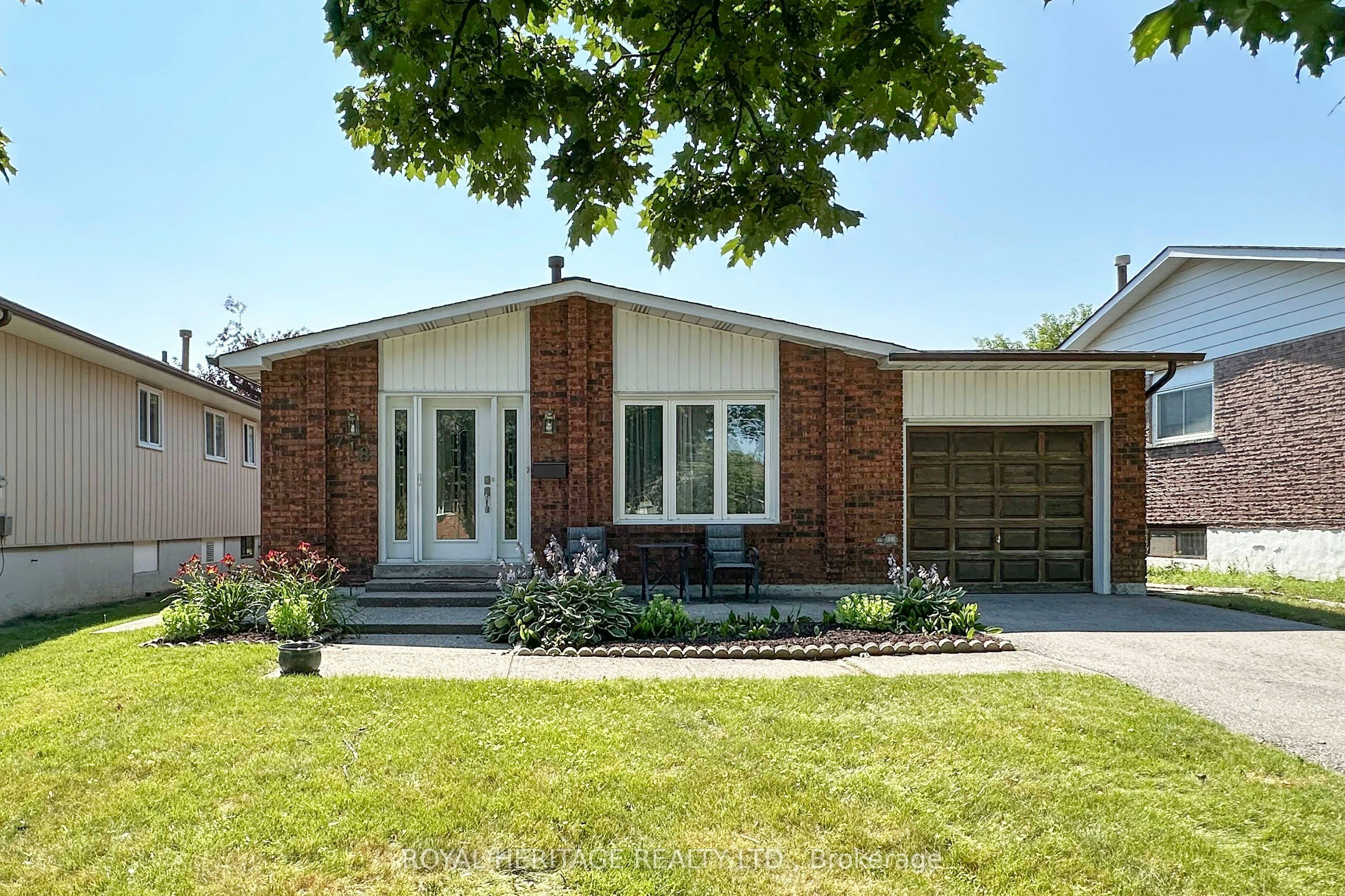 718 Annes Street, Whitby, ON, L1N 6B2
