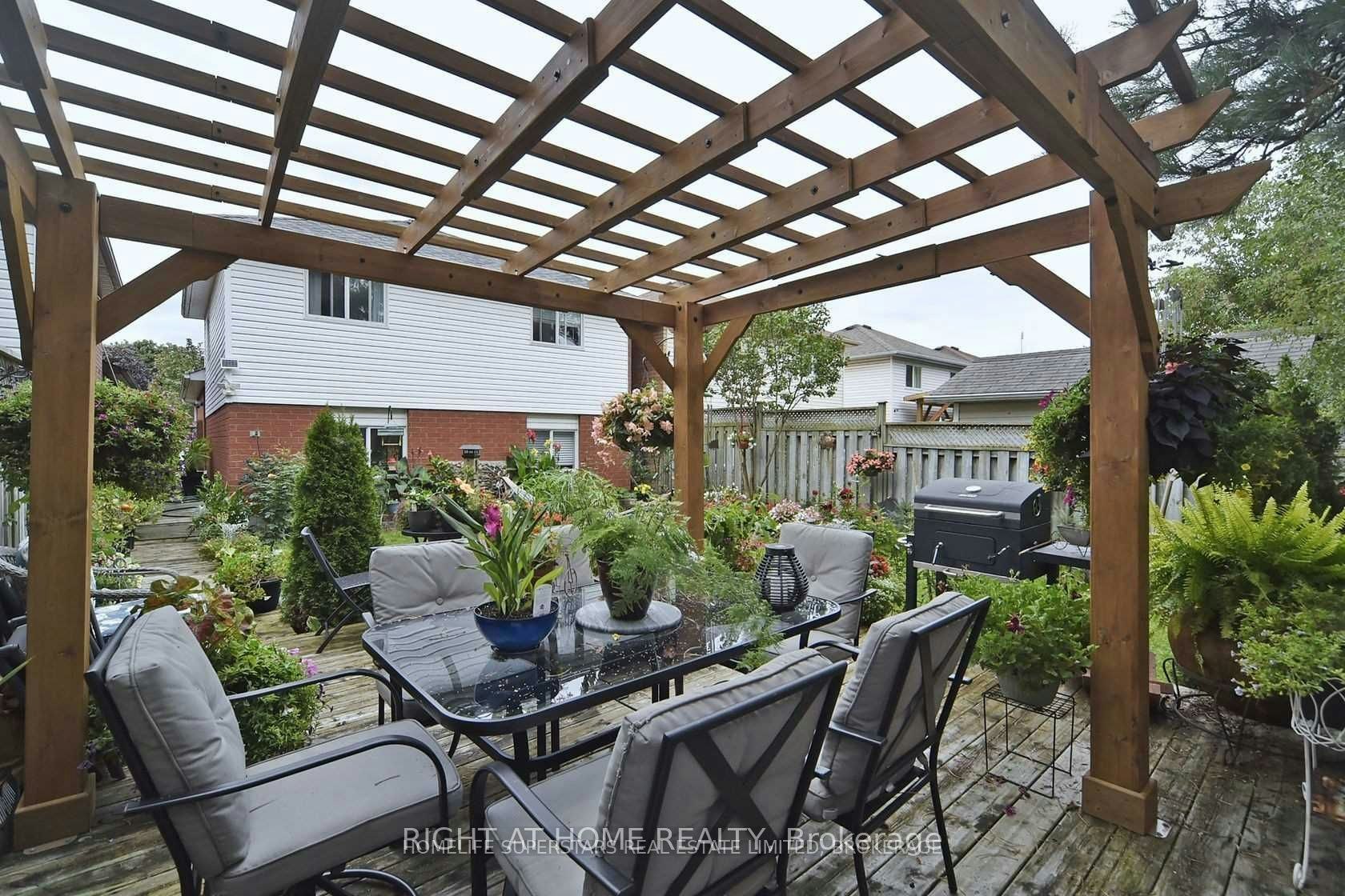 1434 Largo Crescent, Oshawa, ON, L1G 7E5 - 35