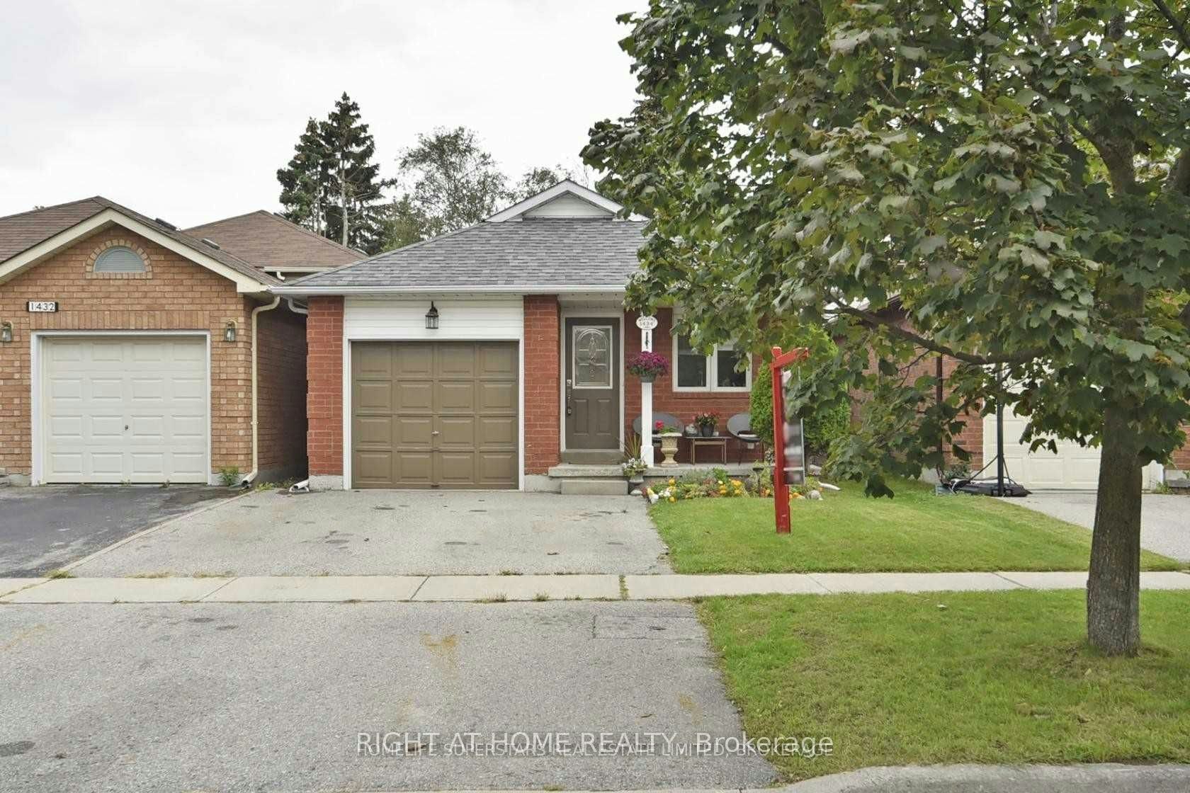 1434 Largo Crescent, Oshawa, ON, L1G 7E5