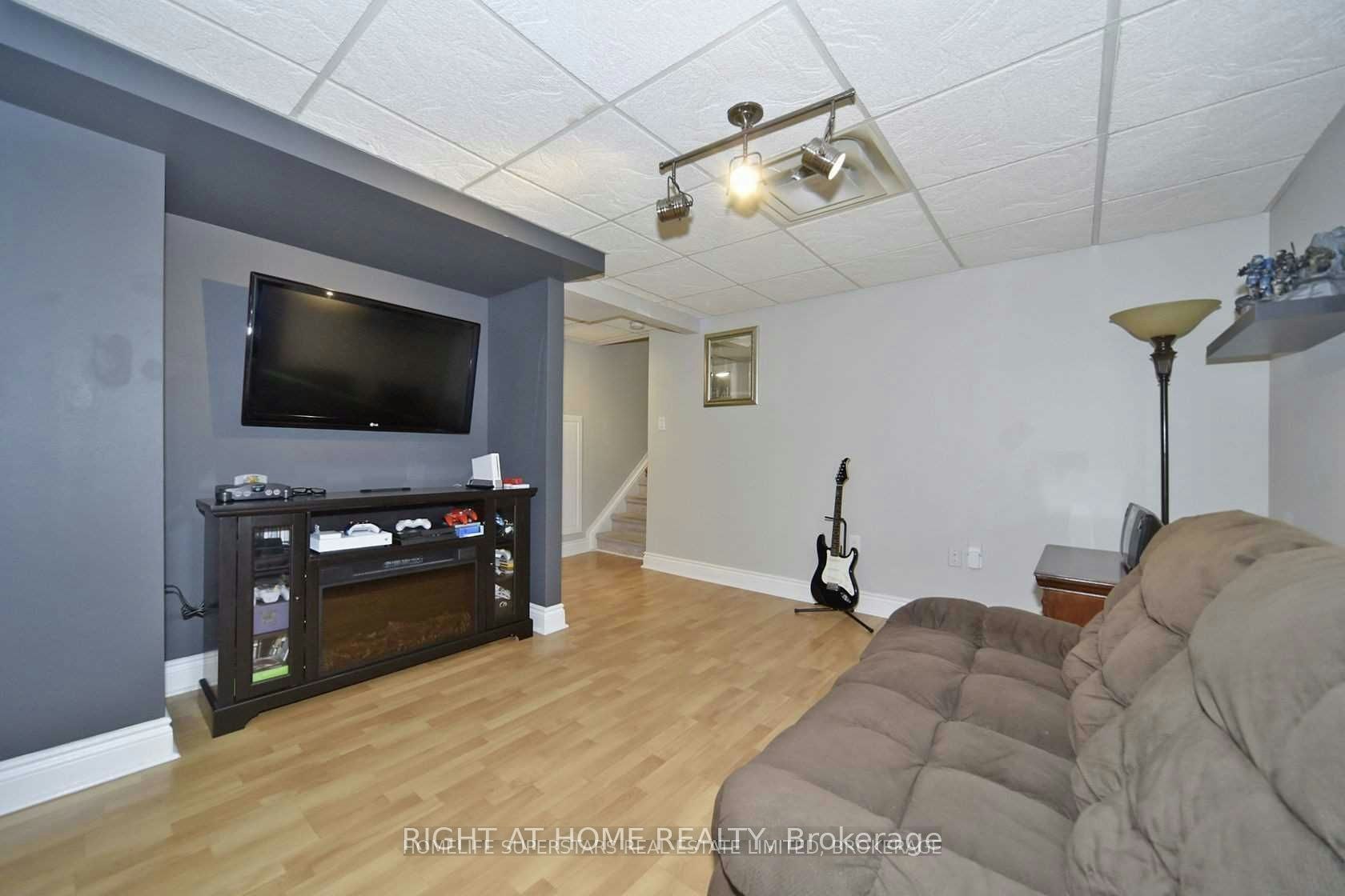 1434 Largo Crescent, Oshawa, ON, L1G 7E5 - 27