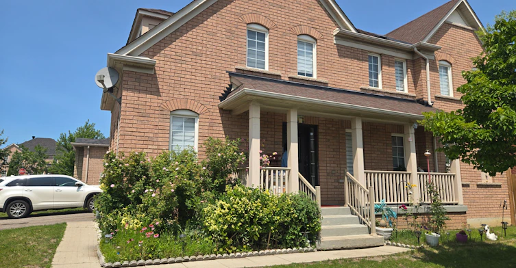 3 Wainwright Drive, Ajax, ON, L1T 4H4