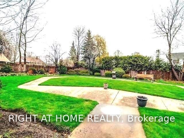 915 Athol Street, Whitby, ON, L1N 4A3 - 12