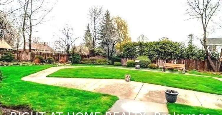 915 Athol Street, Whitby, ON, L1N 4A3 - 12