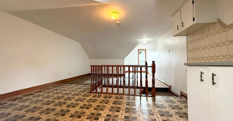 2nd FL-759 Gerrard Street E, Toronto, ON, M4M 1Y5 - 14