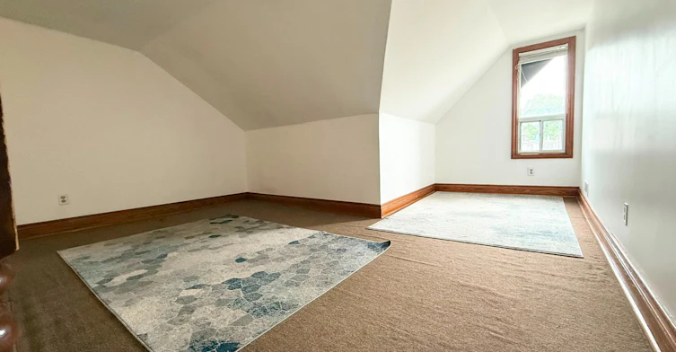 2nd FL-759 Gerrard Street E, Toronto, ON, M4M 1Y5 - 9
