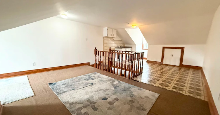 2nd FL-759 Gerrard Street E, Toronto, ON, M4M 1Y5 - 13