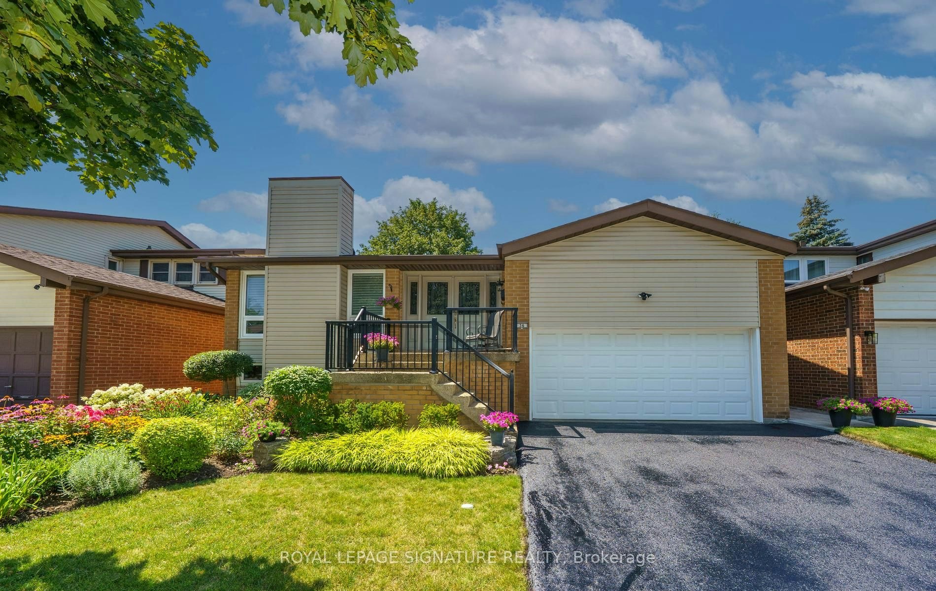 36 Chiefswood Square, Toronto, ON, M1W 3J7
