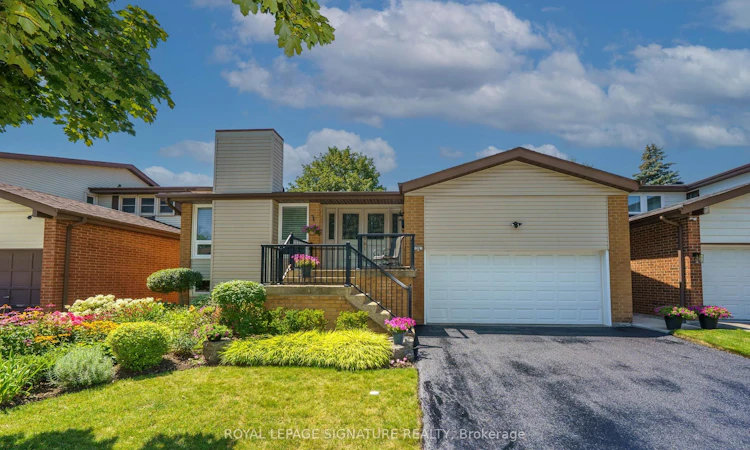 36 Chiefswood Square