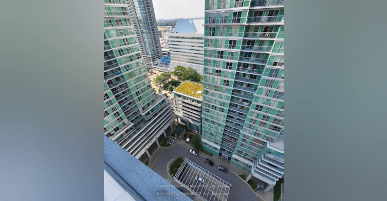 2206-50 Town Centre Court, Toronto, ON, M1P 4Y7 - 14