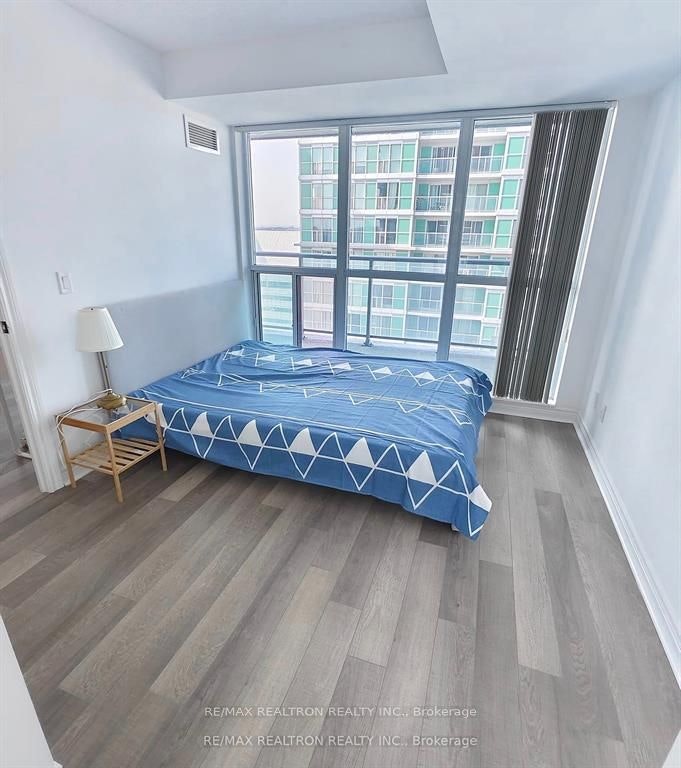 2206-50 Town Centre Court, Toronto, ON, M1P 4Y7 - 11