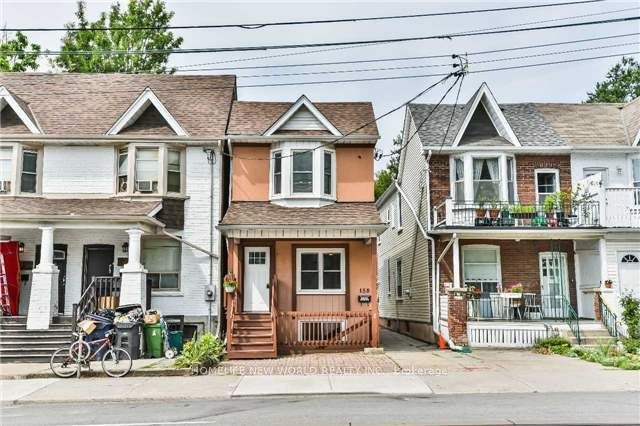 Bsmt-158 Coxwell Avenue, Toronto, ON, M4L 3B2 - 11