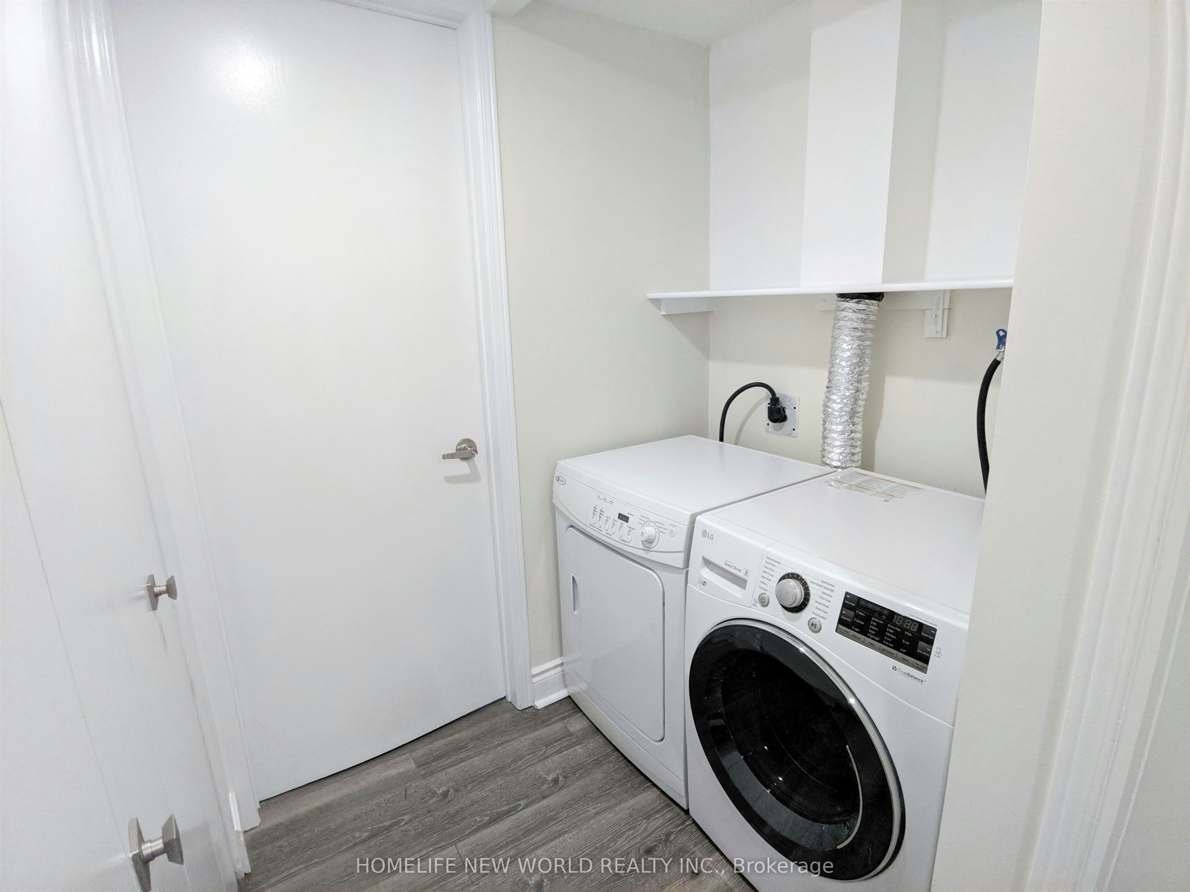 Bsmt-158 Coxwell Avenue, Toronto, ON, M4L 3B2 - 8
