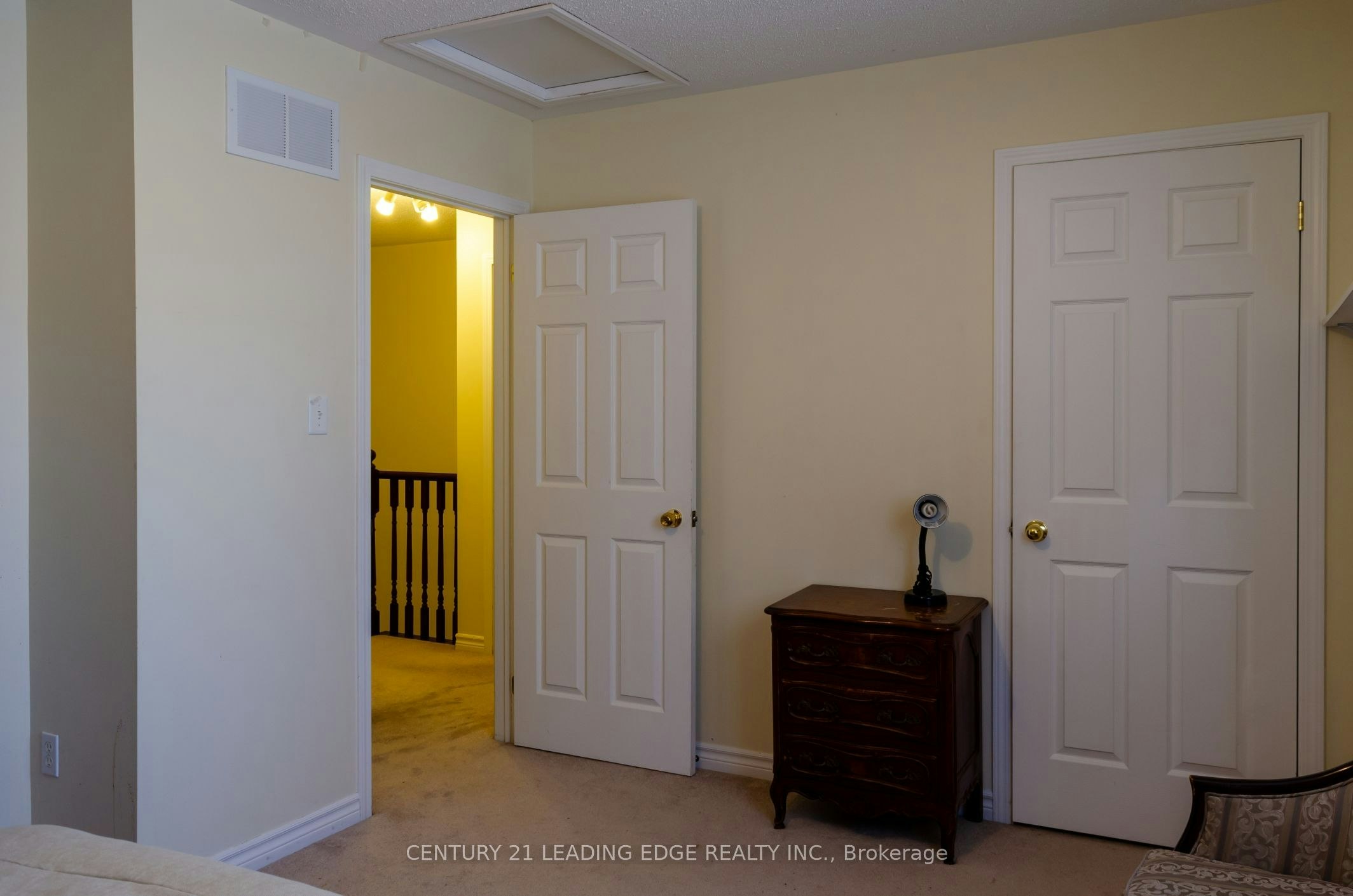 Room-1218 Macinally Court, Oshawa, ON, L1K 0B8 - 6