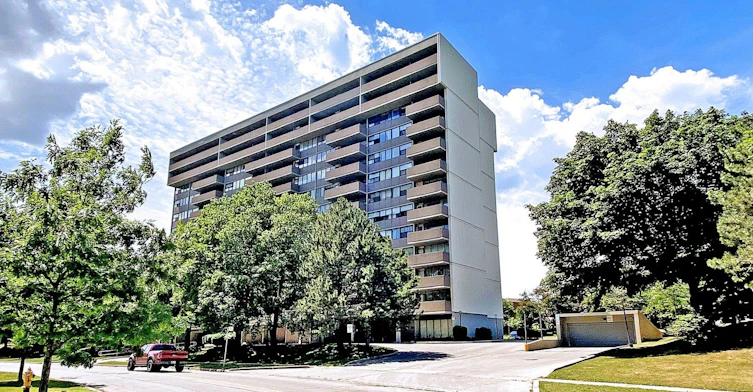 1002-40 Bay Mills Boulevard, Toronto, ON, M1T 3P5 - 48