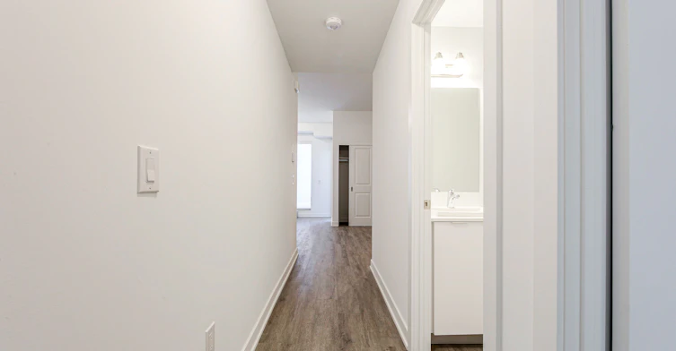 107-41 Danforth Road, Toronto, ON, M1L 0J6 - 11
