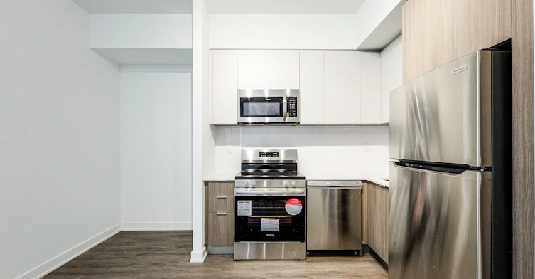 107-41 Danforth Road, Toronto, ON, M1L 0J6 - 16