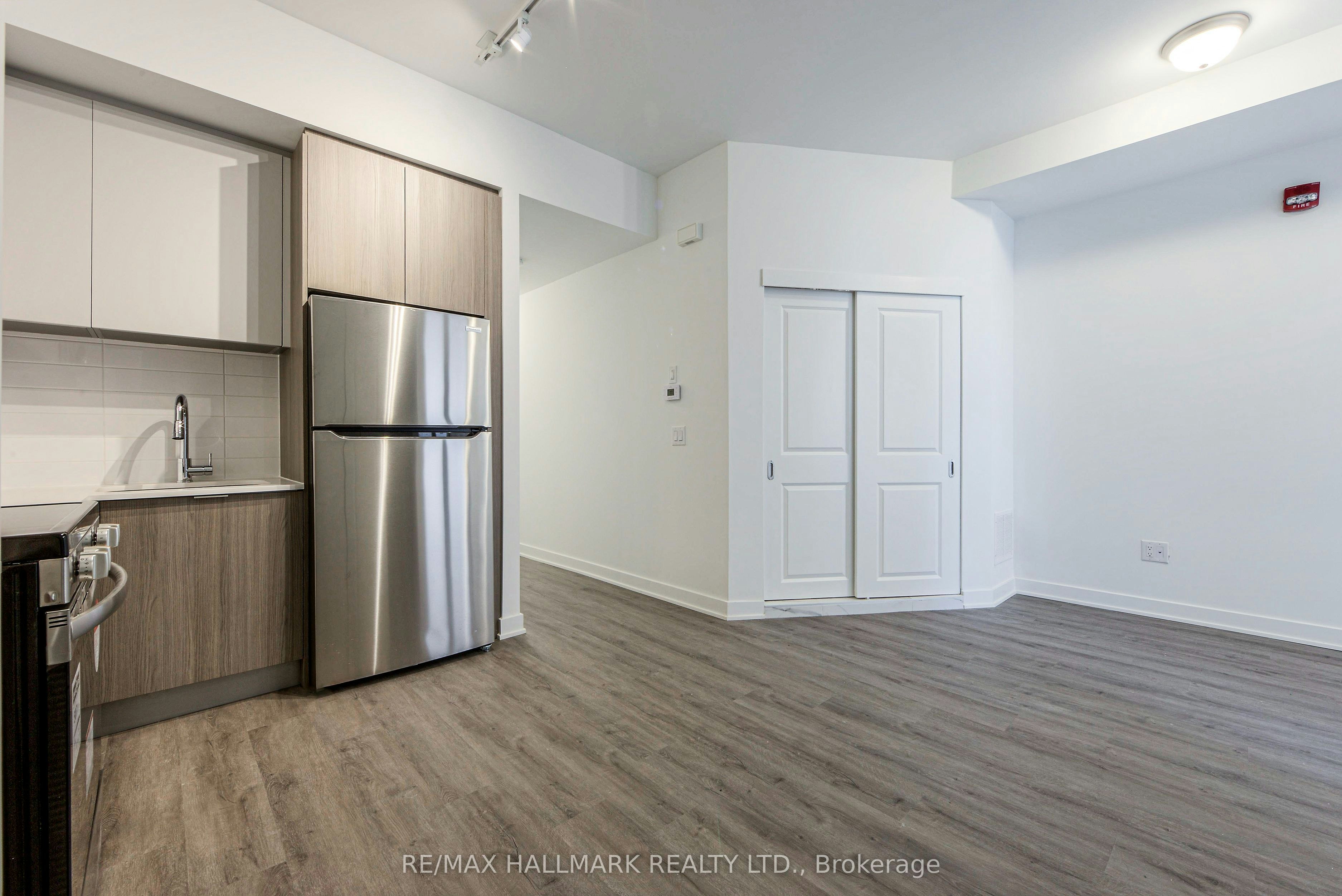 107-41 Danforth Road, Toronto, ON, M1L 0J6 - 13