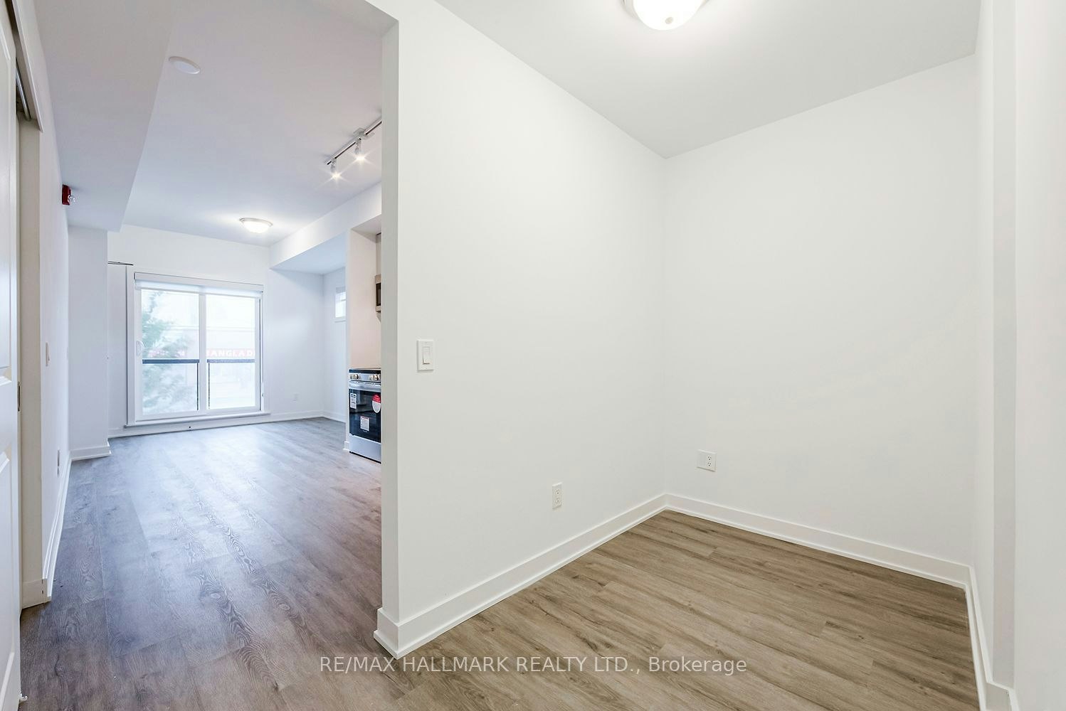 211-41 Danforth Road, Toronto, ON, M1L 0J6 - 14