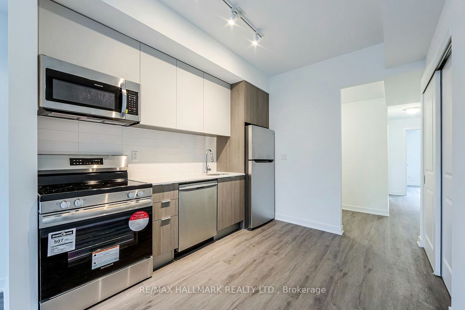 211-41 Danforth Road, Toronto, ON, M1L 0J6 - 10