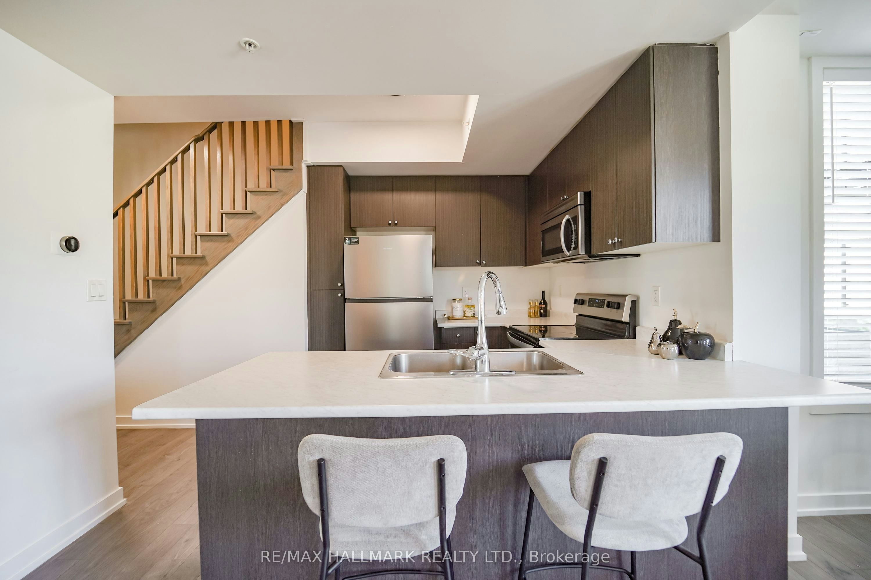 212-1555 Kingston Road, Pickering, ON, L1V 0E9 - 14