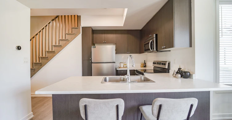 212-1555 Kingston Road, Pickering, ON, L1V 0E9 - 14