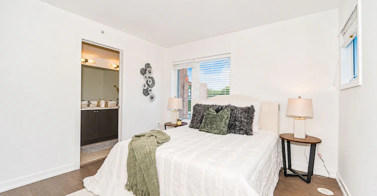 212-1555 Kingston Road, Pickering, ON, L1V 0E9 - 21