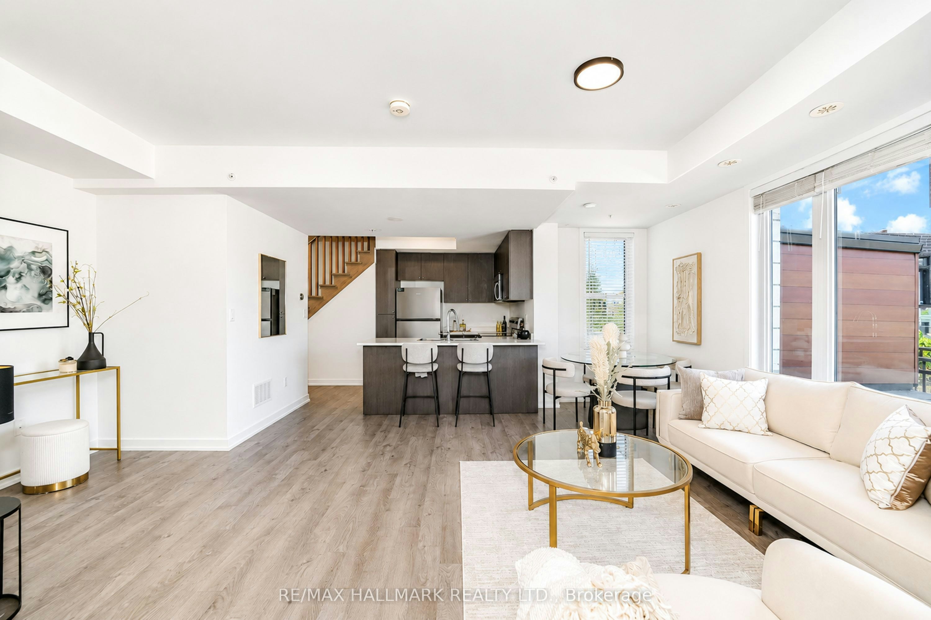 212-1555 Kingston Road, Pickering, ON, L1V 0E9 - 6
