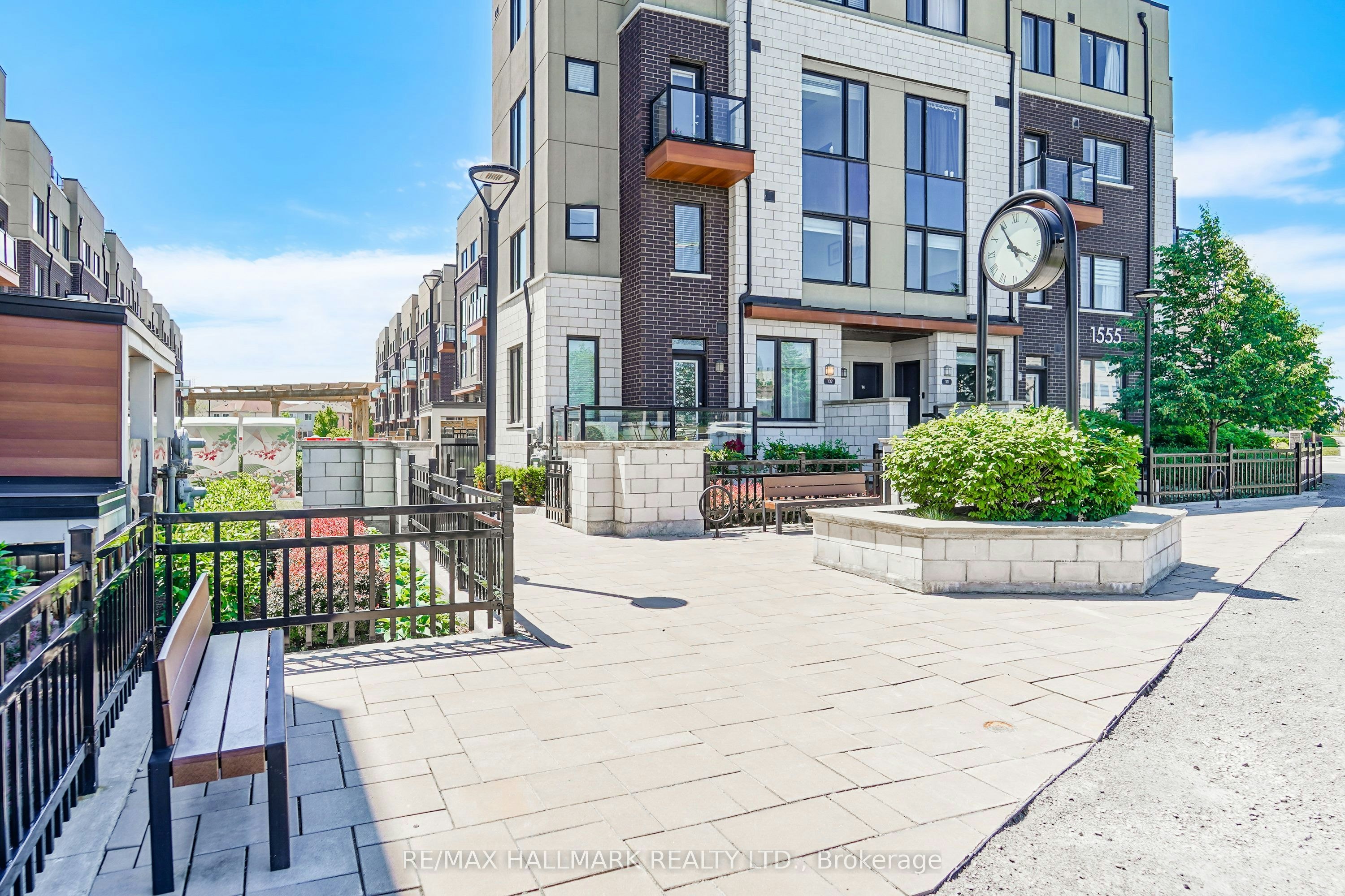 212-1555 Kingston Road, Pickering, ON, L1V 0E9 - 3