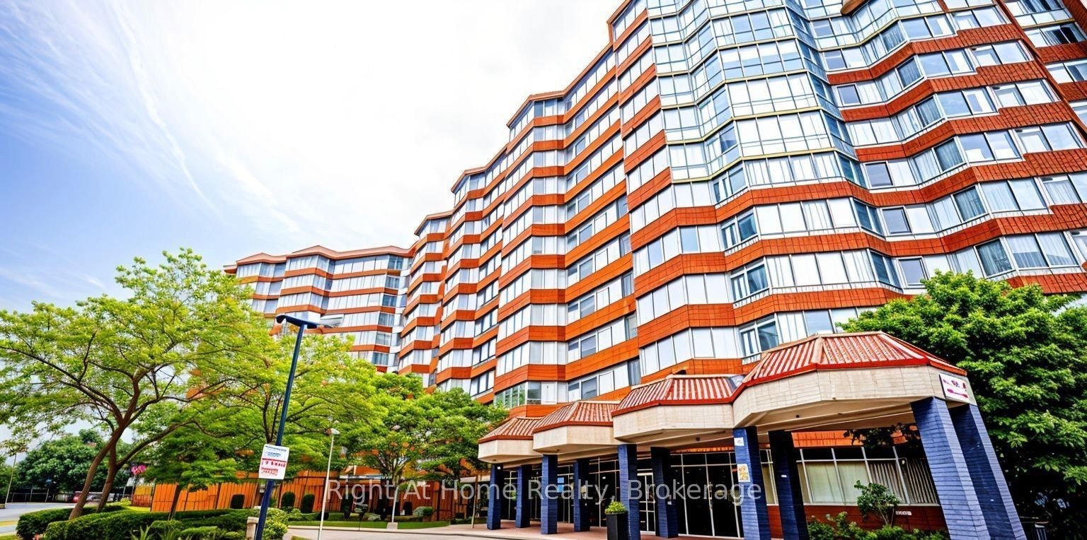 1215-11753 Sheppard Avenue E, Toronto, ON, M1B 5M3
